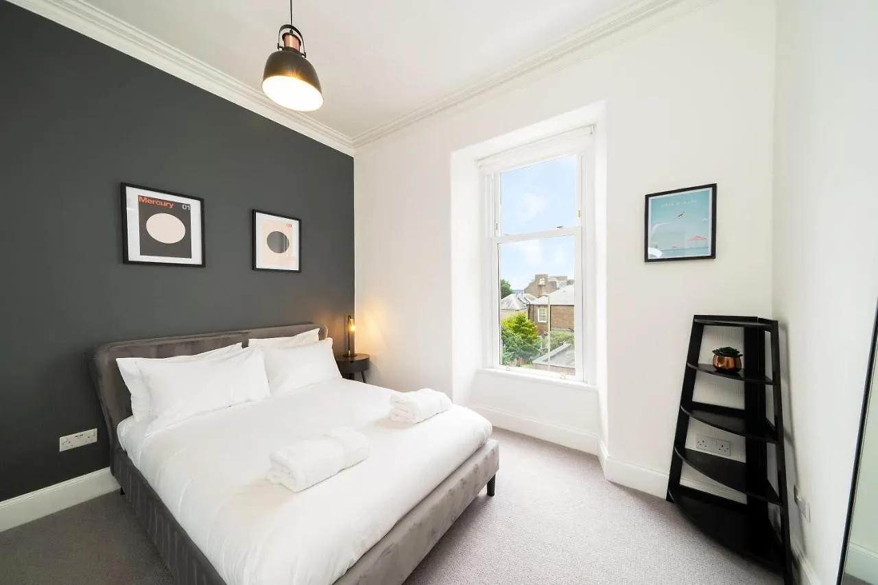 Jane'S Place - Chic 2 Bed Apartment Dundee United Kingdom